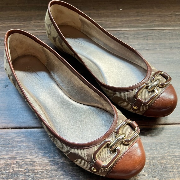 Authentic Coach Signature Ballet Flats sz 5 - Picture 1 of 6